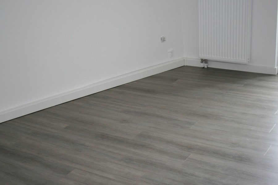 Laminatboden durch Designvinylbelag ersetzt Bild 05