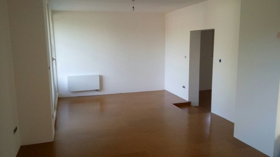 Fachmännische Fußbodensanierung in Altbau-Räumlichkeiten