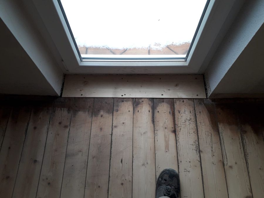 Professionelle Parkett-Aufarbeitung: Eiche Massivparkett und Holzdielen geschliffen, antikfarbig geölt und lackiert-04